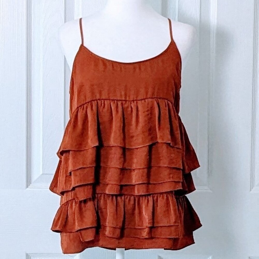 WHO WHAT WEAR Women's Ruffled Spaghetti Strap Top Blouse  Size M  Brown